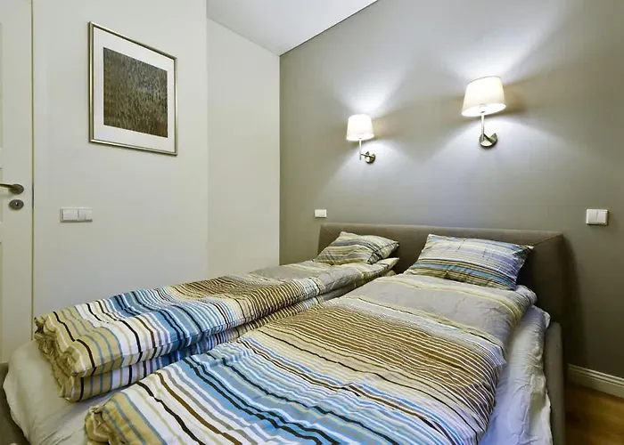 Domillion 3bdr 2baths President Palace Park L419a * Вільнюс