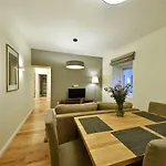 Domillion 3bdr 2baths President Palace Park L419a Lejlighed Vilnius