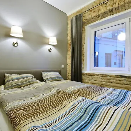 Domillion 3bdr 2baths President Palace Park L419a * Вільнюс